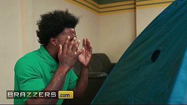 Gloryhole Honeytrap Makes The Pussy Slap Nia Bleu / Brazzers/ Enter XVPROMO on official site for discount