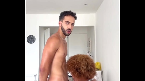 NEGAO FUDENDO PASSIVO PAUZUDO