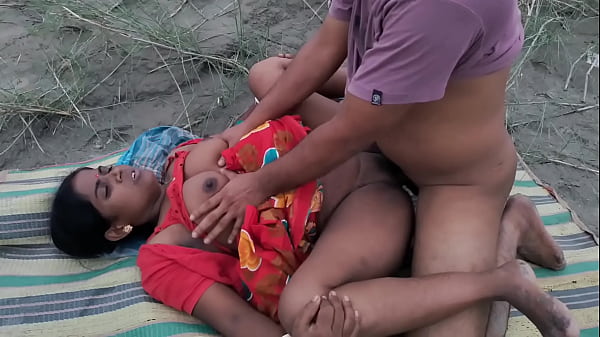 Cumriya - Outdoor fucking in a my best boudi last Time