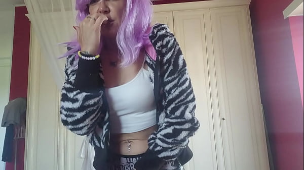 ChantalChannel - farting hot show