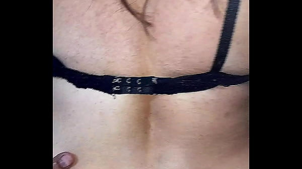 Download Video - Madura muy caliente se deja coger