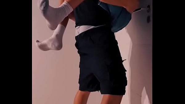 El repartidor de pizza toca a mi puerta y que m...