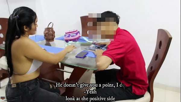 Download Video - Mi compa&ntilde;ero de clase me lleva a su casa para estudiar y me termina follando  HISTORIA COMPLETA