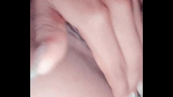 playing with pussy before bed