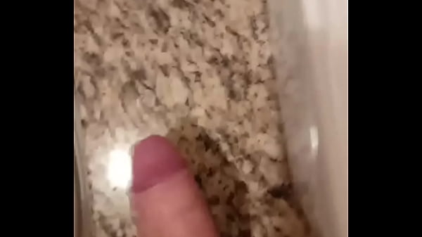 Te xingando cachorra safada