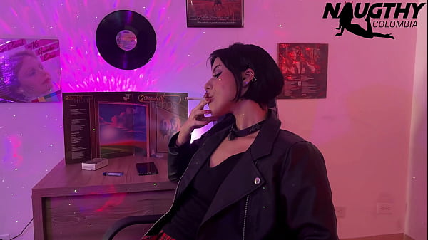 Masturbating to be more creative and compose his song