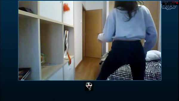 Dan&ccedil;ando Novinha na Web - Skype beaamelhor2