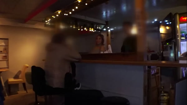 Take out the best signboard girl in the shop and live Paco festival until morning! The true nature of the signboard girl who works seriously is now revealed. All the women I picked up, erotic girls with sensitive pussy who are good at licking! Big Tits Na