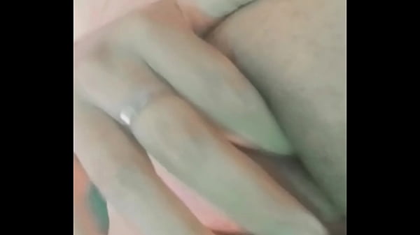 waifu shows pussy for old perverts