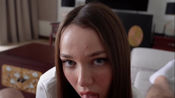 Realtor discounted sex. Fucked her all over.