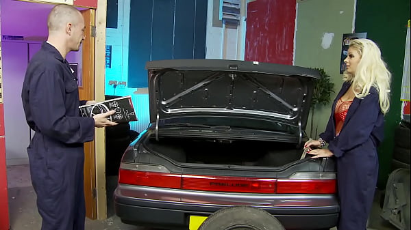 You can watch in this scene though how they had to help each other, trying to fit this...