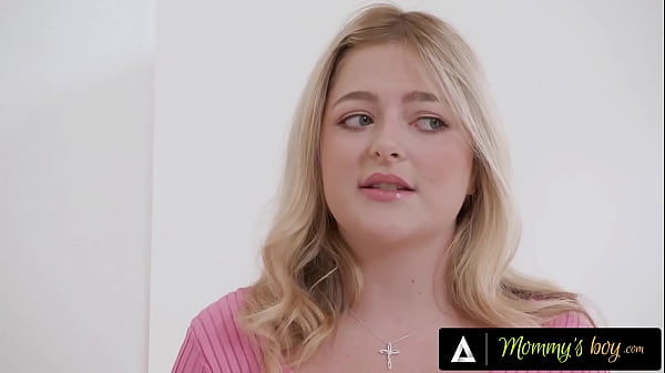 Stepmom Mellanie Monroe Fucks Her Stepdaughter's Boyfriend While Jill Taylor Watches