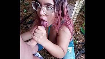 Me Trague La Leche de un Desconocido en una Cas...