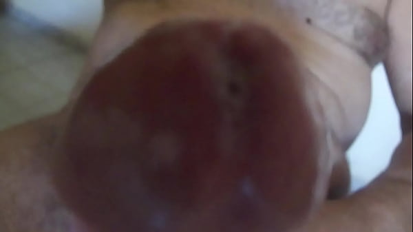 Verga madura caliente y comilona