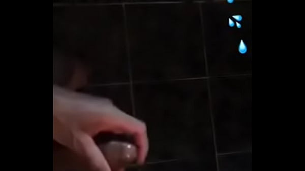 Omarfaridmx... Massive cumshot mexicano !!!