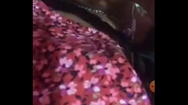 Mi novia se masturba para mi