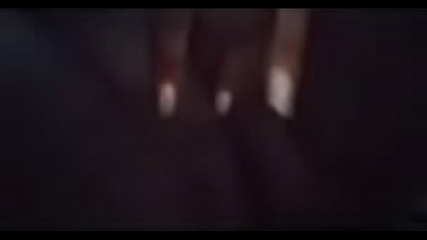 Chocolate bbw playing with pussy on break