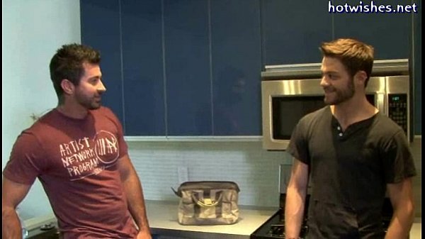 Download Video - Sexy gay plumber licking a hard cock