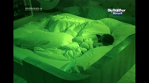 Download Video - BBB 12&colon; Laisa e Yuri &lpar;2&rpar;