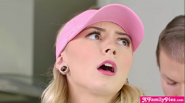 Stepbro gets a hole in one with his teen stepsi...