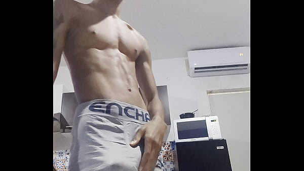 TheTitusBull is looking for a new woman who loves her bulls young.