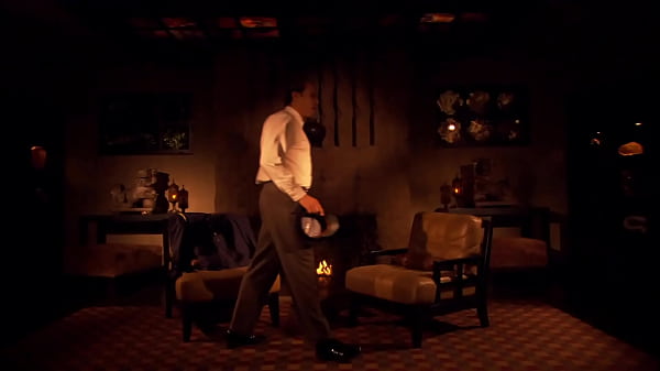 Lisa Rose Gets Double Dicked In The Alley