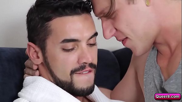 Paul Canon morning blowjob for Arad Winwin