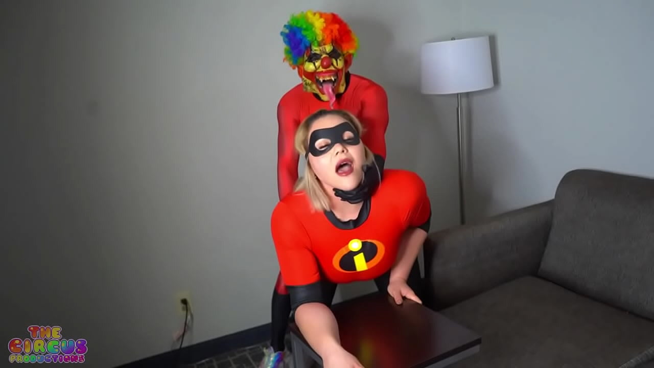 Tráiler de la nueva película de Los Increíbles 3
                   hardcore blonde rough doggystyle homemade clown cosplay clowns incredibles super hero clown porn gibby the clown muchos negros
