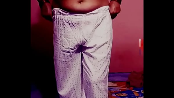 मैं 38 साल की विवाहित हुँ पति से असंतुष्ट हुँ मु ...