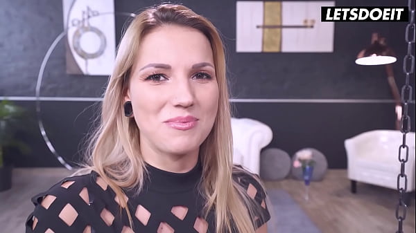 Sexy Teen Takes Anal From Huge Italian Cock - HER LIMIT