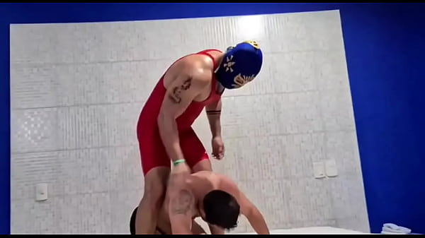 Hasta el luchador al que someto le dio like. Quiere repetir. Yo encantado. ?¿Será hora de la revancha, LlajeWrestler...
