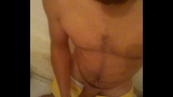 Thales hot batendo uma punheta gostosa