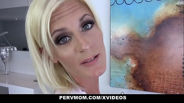 PervMom - Mature Milf (Olivia Blu) Rubs Stepsons Cock