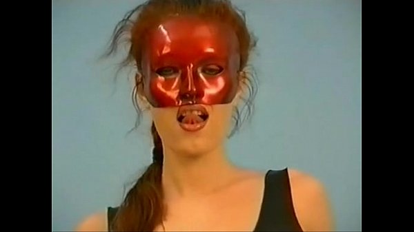thumb redhead spreading