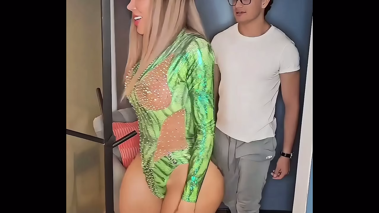 USA MI BOCA PARA FOLLARLA CON SU GRAN VERGA
                    latina sexy blowjob transsexual bisexual mexico big cock trans female only anal big dick ts 0 pussy big tits ts girly trans muchos negros