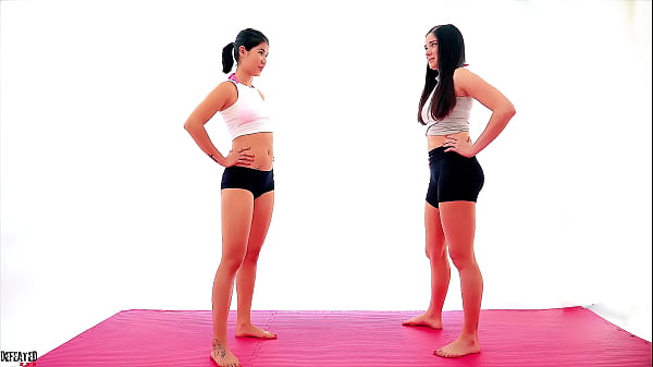 Asian vs Brunette Bikini Catfight Femdom Scissorhold Humiliation