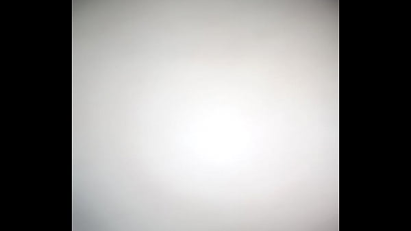 La cojo de lado y lo moja sabroso