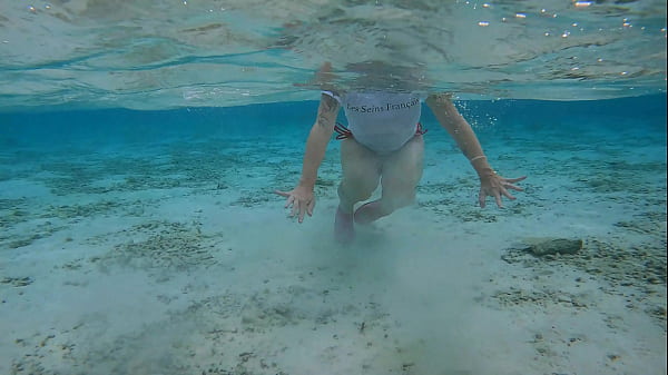 Petite vidéo du mercredi et aujourd'hui elle est pour tout le monde Bisous