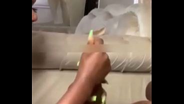 Mi coño estaba tan mojado después de darle una mamada
                   Mi coño estaba tan mojado después de darle una mamada muchos negros