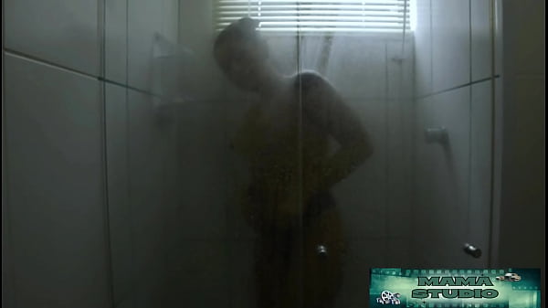 Mama Studio in a spectacular orgasm after training - Free