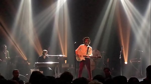 arctic monkeys - one point perspective 4k