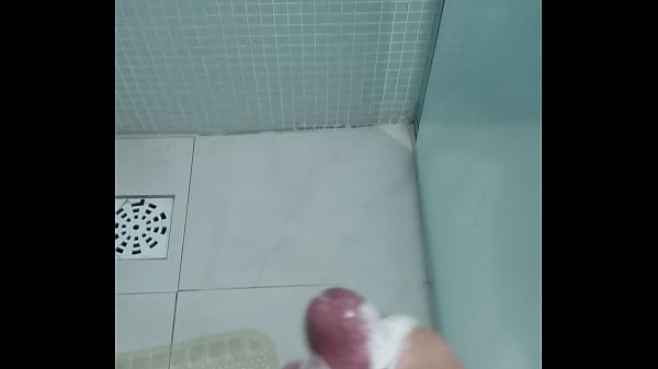 Un Bon Sperme Pour Une Bonne Branlette