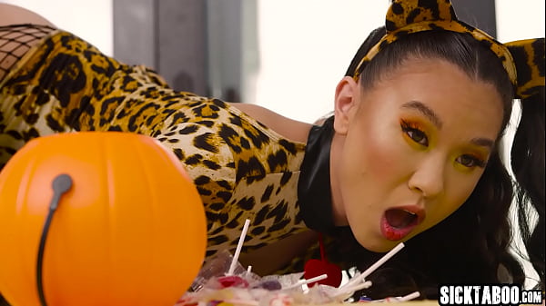 Petite Asian teen Kimmy Kimm brought to dirty guy her wet and sweet pumpkin