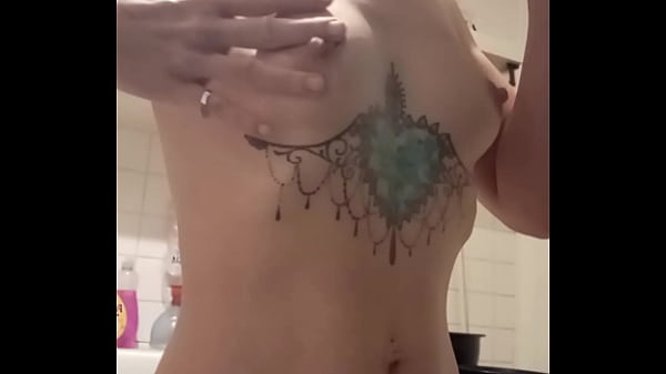 Bonjour mes coquins je vous offre le café rdv 2...