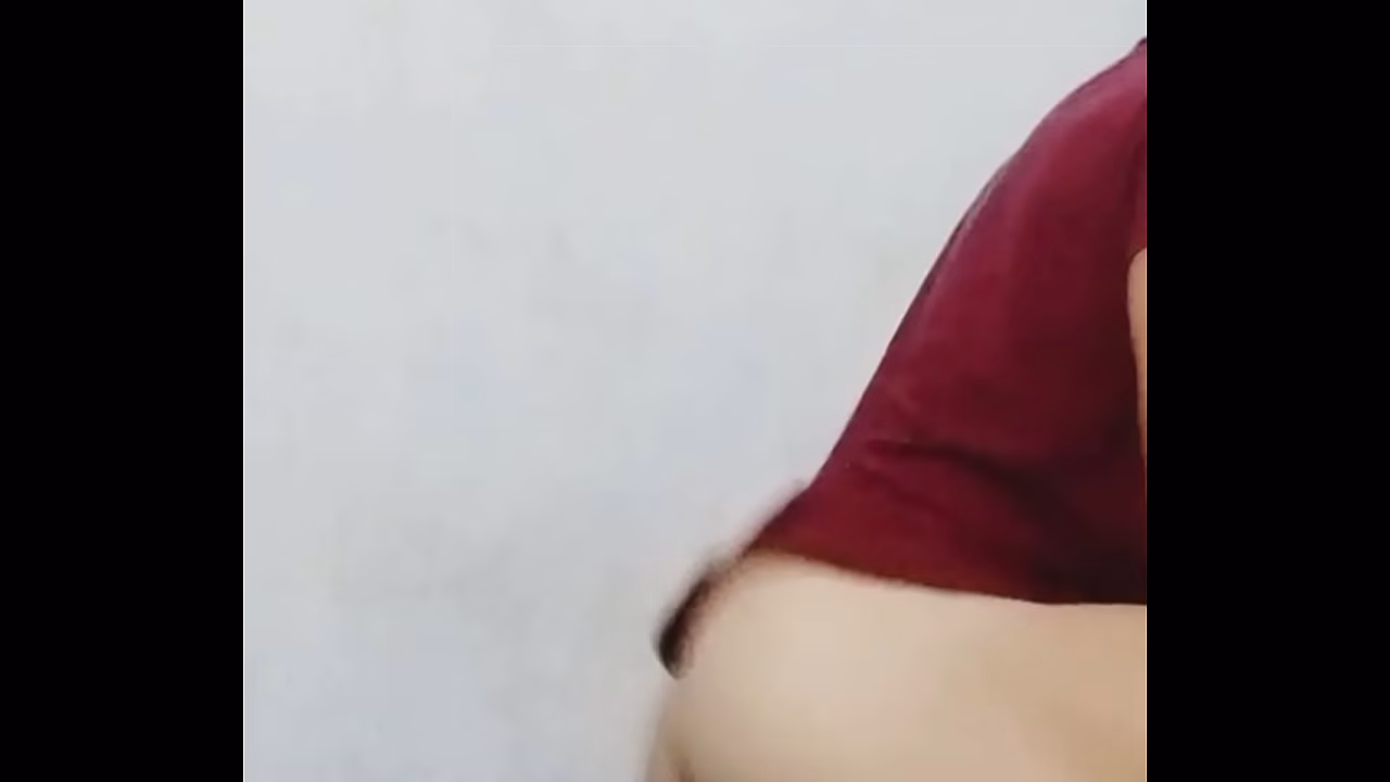 Turista novinho de SP fez o cuzinho da Wanessinha de buceta