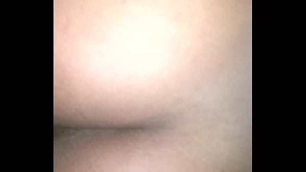 thumb sitting
