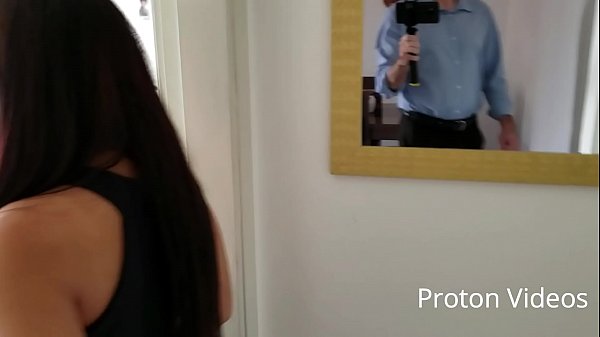 Forgot the keys after check apartment to rent and ended fucking the brazilian petit girl pornstar Natalia Prado while she was s. - part 1