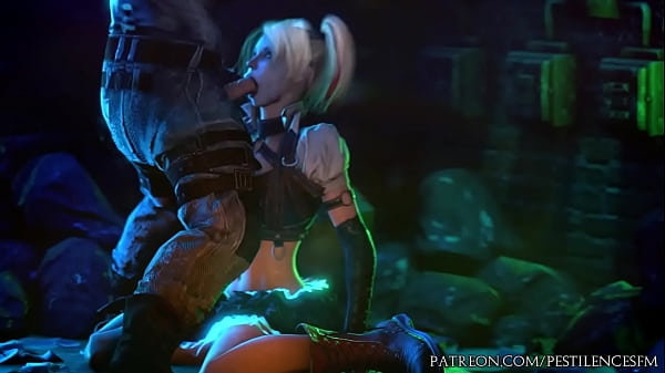 Harley Quinn sucks cock