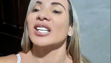 Massagista safada fez gozar na m&atilde;o dela