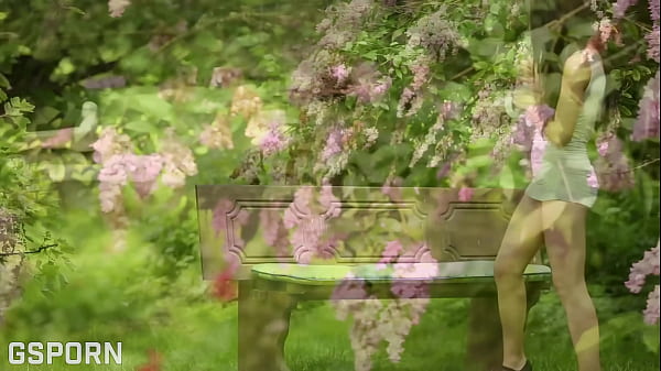 Beautiful whore sucking my dick in the park